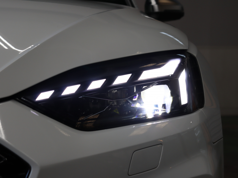 アウディ RS5 RS5 ｽﾎﾟｰﾂﾊﾞｯｸ  ｸﾜﾄﾛ ｱｳﾃﾞｨｴｸｽｸﾙｰｼﾌﾞ ｺﾝﾌｫｰﾄPKG　1ｵｰﾅｰ 後期ﾓﾃﾞﾙ ｱｳﾃﾞｨﾌﾟﾚｾﾝｽ ＆ｻｲﾄﾞｱｼｽﾄ ﾚｰﾝｱｼｽﾄADVｷｰ 白ﾅｯﾊﾟﾚｻﾞｰｼｰﾄ MMIﾅﾋﾞ ﾌﾙｾｸﾞ 360ｶﾒﾗ ﾏﾄﾘｸｽLED ｽﾃｱﾘﾝｸﾞﾋｰﾀｰ ｶｰﾎﾞﾝﾊﾟﾈﾙ Bang&Olufsen　2年保証