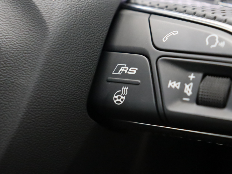 アウディ RS5 RS5 ｽﾎﾟｰﾂﾊﾞｯｸ  ｸﾜﾄﾛ ｱｳﾃﾞｨｴｸｽｸﾙｰｼﾌﾞ ｺﾝﾌｫｰﾄPKG　1ｵｰﾅｰ 後期ﾓﾃﾞﾙ ｱｳﾃﾞｨﾌﾟﾚｾﾝｽ ＆ｻｲﾄﾞｱｼｽﾄ ﾚｰﾝｱｼｽﾄADVｷｰ 白ﾅｯﾊﾟﾚｻﾞｰｼｰﾄ MMIﾅﾋﾞ ﾌﾙｾｸﾞ 360ｶﾒﾗ ﾏﾄﾘｸｽLED ｽﾃｱﾘﾝｸﾞﾋｰﾀｰ ｶｰﾎﾞﾝﾊﾟﾈﾙ Bang&Olufsen　2年保証