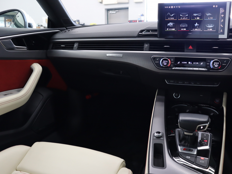 アウディ RS5 RS5 ｽﾎﾟｰﾂﾊﾞｯｸ  ｸﾜﾄﾛ ｱｳﾃﾞｨｴｸｽｸﾙｰｼﾌﾞ ｺﾝﾌｫｰﾄPKG　1ｵｰﾅｰ 後期ﾓﾃﾞﾙ ｱｳﾃﾞｨﾌﾟﾚｾﾝｽ ＆ｻｲﾄﾞｱｼｽﾄ ﾚｰﾝｱｼｽﾄADVｷｰ 白ﾅｯﾊﾟﾚｻﾞｰｼｰﾄ MMIﾅﾋﾞ ﾌﾙｾｸﾞ 360ｶﾒﾗ ﾏﾄﾘｸｽLED ｽﾃｱﾘﾝｸﾞﾋｰﾀｰ ｶｰﾎﾞﾝﾊﾟﾈﾙ Bang&Olufsen　2年保証