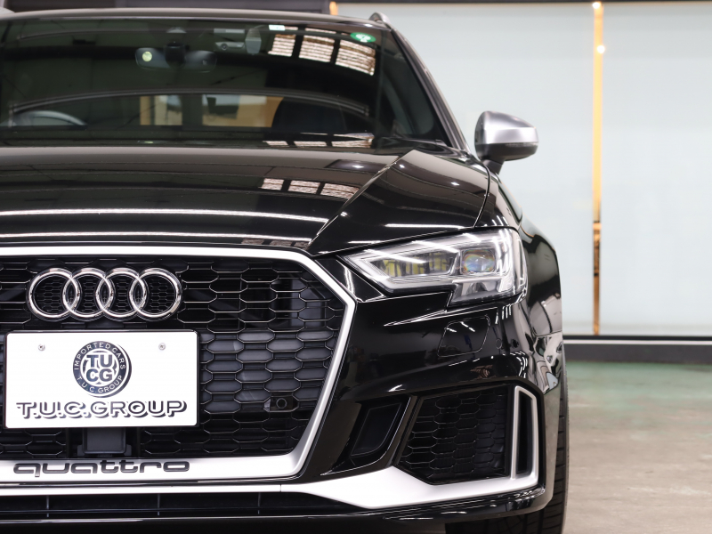 アウディ RS3 ｽﾎﾟｰﾂﾊﾞｯｸ ﾍﾞｰｽｸﾞﾚｰﾄﾞ ﾏｯﾄｱﾙﾐﾆｳﾑｽﾀｲﾘﾝｸﾞP　ADVｷｰ Audiﾏｸﾞﾈﾃｨｯｸﾗｲﾄﾞ 黒革ｼｰﾄ MMIﾅﾋﾞTV Bang&Olufsen Bluetooth Bｶﾒﾗ ﾏﾄﾘｸｽLEDﾗｲﾄ ﾊﾞｰﾁｬﾙｺｸﾋﾟｯﾄ 19AW　2年保証付