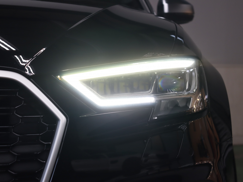 アウディ RS3 ｽﾎﾟｰﾂﾊﾞｯｸ ﾍﾞｰｽｸﾞﾚｰﾄﾞ ﾏｯﾄｱﾙﾐﾆｳﾑｽﾀｲﾘﾝｸﾞP　ADVｷｰ Audiﾏｸﾞﾈﾃｨｯｸﾗｲﾄﾞ 黒革ｼｰﾄ MMIﾅﾋﾞTV Bang&Olufsen Bluetooth Bｶﾒﾗ ﾏﾄﾘｸｽLEDﾗｲﾄ ﾊﾞｰﾁｬﾙｺｸﾋﾟｯﾄ 19AW　2年保証付