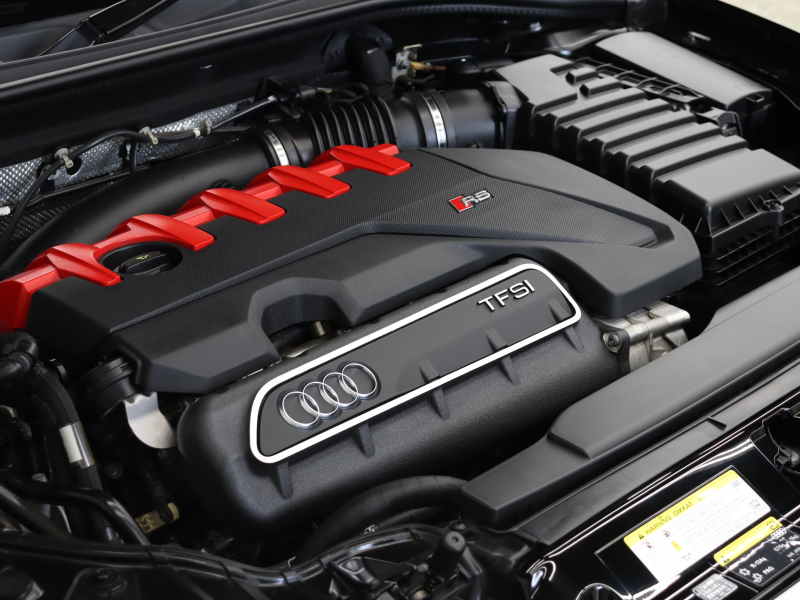 アウディ RS3 ｽﾎﾟｰﾂﾊﾞｯｸ ﾍﾞｰｽｸﾞﾚｰﾄﾞ ﾏｯﾄｱﾙﾐﾆｳﾑｽﾀｲﾘﾝｸﾞP　ADVｷｰ Audiﾏｸﾞﾈﾃｨｯｸﾗｲﾄﾞ 黒革ｼｰﾄ MMIﾅﾋﾞTV Bang&Olufsen Bluetooth Bｶﾒﾗ ﾏﾄﾘｸｽLEDﾗｲﾄ ﾊﾞｰﾁｬﾙｺｸﾋﾟｯﾄ 19AW　2年保証付