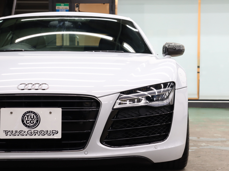 アウディ R8 4.2FSI ｸﾜﾄﾛ ｴｸｽｸﾙｰｼﾌﾞ&ﾚｻﾞｰPKG　後期ﾓﾃﾞﾙ 黒革 純正ﾅﾋﾞTV Bｶﾒﾗ Bluetooth ｶｰﾎﾞﾝﾃﾞｺﾗﾃｨﾌﾞﾊﾟﾈﾙ ｶｰﾎﾞﾝｼｸﾞﾏｻｲﾄﾞﾌﾞﾚｰｷ ｶｰﾎﾞﾝﾄﾞｱﾐﾗｰﾊｳｼﾞﾝｸﾞ LEDﾍｯﾄﾞﾗｲﾄ PTS ｸﾙｺﾝ 可変ﾊﾞﾙﾌﾞ 19ｲﾝﾁ5ｽﾎﾟｰｸAW(ﾁﾀﾝﾙｯｸ)