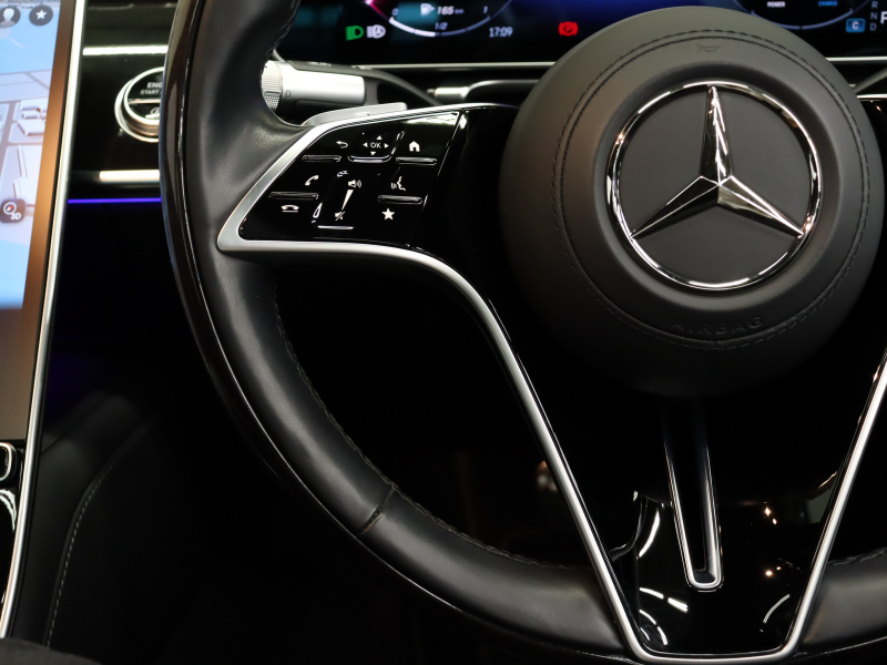 メルセデスベンツ Sクラス S500 4MATIC ISG搭載ﾓﾃﾞﾙ ﾍﾞｰｼｯｸ&AMGﾗｲﾝ&ﾚｻﾞｰｴｸｽｸﾙｰｼﾌﾞPKG　現行ﾓﾃﾞﾙ 黒革 ﾍﾞﾝﾁﾚｰﾀｰ ﾊﾟﾉﾗﾏSR 純正ﾅﾋﾞ 3Dﾌﾞﾙﾒｽﾀｰ 360ｶﾒﾗ 3Dｺｯｸﾋﾟｯﾄﾞﾃﾞｨｽﾌﾟﾚｲ ARﾍｯﾄﾞｱｯﾌﾟﾃﾞｨｽﾌﾟﾚｲ ﾃﾞｼﾞﾀﾙLEDﾍｯﾄﾞﾗｲﾄ　2年保証