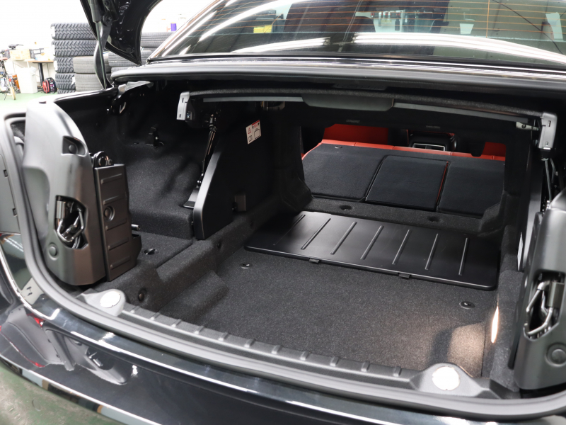 BMW Mシリーズ M4 ｶﾌﾞﾘｵﾚ ｺﾝﾍﾟﾃｨｼｮﾝ　後期LCI LCW ｺﾝﾌｫA ｲﾝﾃﾘｼﾞｪﾝﾄS 赤革 純正HDDﾅﾋﾞTV harman/Kardon ﾍｯﾄﾞｱｯﾌﾟD Bｶﾒﾗ  ｶｰﾎﾞﾝｲﾝﾃﾘｱ ｴｷｿﾞｰｽﾄﾊﾟｲﾌﾟ ｱﾀﾞﾌﾟﾃｨﾌﾞMｻｽﾍﾟﾝｼｮﾝ 専用ｴｱﾛ&20AW(ｽﾀｲﾘﾝｸﾞ666M)　2年保証付