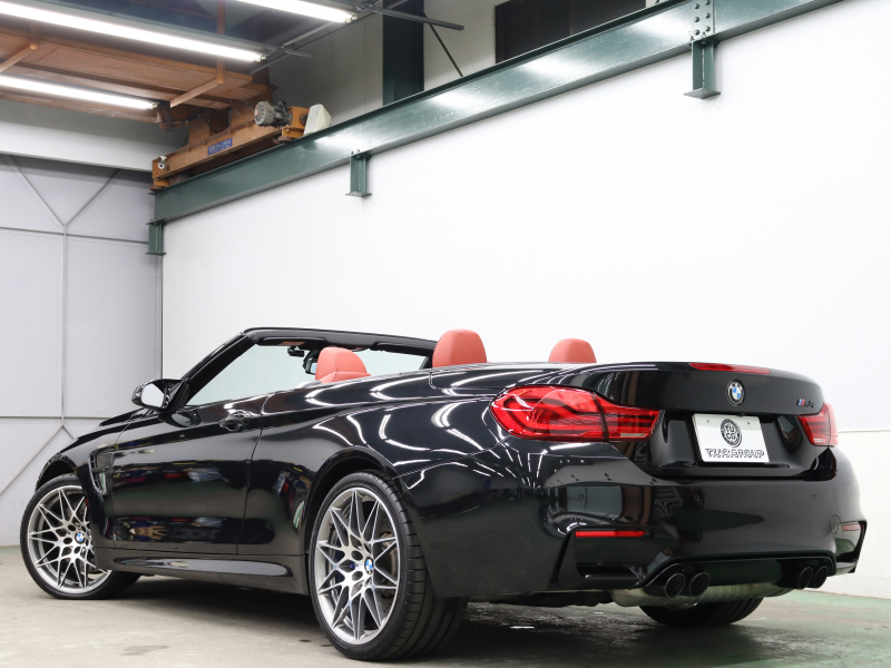 BMW Mシリーズ M4 ｶﾌﾞﾘｵﾚ ｺﾝﾍﾟﾃｨｼｮﾝ　後期LCI LCW ｺﾝﾌｫA ｲﾝﾃﾘｼﾞｪﾝﾄS 赤革 純正HDDﾅﾋﾞTV harman/Kardon ﾍｯﾄﾞｱｯﾌﾟD Bｶﾒﾗ  ｶｰﾎﾞﾝｲﾝﾃﾘｱ ｴｷｿﾞｰｽﾄﾊﾟｲﾌﾟ ｱﾀﾞﾌﾟﾃｨﾌﾞMｻｽﾍﾟﾝｼｮﾝ 専用ｴｱﾛ&20AW(ｽﾀｲﾘﾝｸﾞ666M)　2年保証付