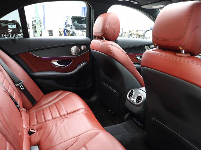 AMG Cクラス C43 4MATIC ｴｸｽｸﾙｰｼﾌﾞ&ﾚｰﾀﾞｰSP　後期 赤革 純正ﾅﾋﾞTV ﾌﾞﾙﾒｽﾀｰS HUD Bｶﾒﾗ 自動ﾄﾗﾝｸ&ﾌｯﾄﾄﾗﾝｸｵｰﾌﾟﾅｰ LEDﾍｯﾄﾞﾗｲﾄ AMGｴｱﾛ&19AW AMGｴｸﾞｿﾞｰｽﾄ　2年保証