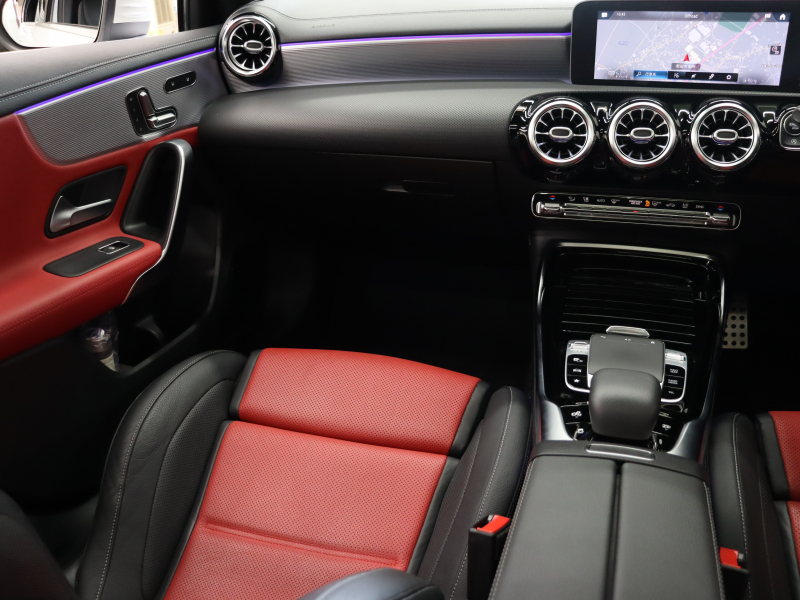 AMG Aクラス A45S 4MATIC+ AMGｱﾄﾞﾊﾞﾝｽﾄﾞ&ﾊﾟﾌｫｰﾏﾝｽPKG　AMGﾊﾟﾌｫｰﾏﾝｽｼｰﾄ黒/赤 ﾋｰﾀｰ ﾍﾞﾝﾁﾚｰﾀｰ ﾊﾟﾉﾗﾏSR ﾅﾋﾞTV HUD 360ｶﾒﾗ ｱﾀﾞﾌﾟﾃｨﾌﾞLEDﾗｲﾄ AMGﾊﾟﾌｫｰﾏﾝｽｴｸﾞｿﾞｰｽﾄ AMGｴｱﾛ＆19AW ACC BSM LCW　2年保証