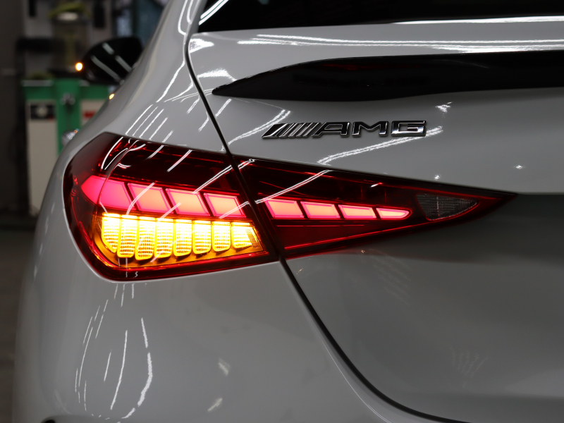 AMG Cクラス C43 4MATIC BSG搭載ﾓﾃﾞﾙ ﾚｰﾀﾞｰSP　現行ﾓﾃﾞﾙ 赤/黒革 ﾊﾟﾉﾗﾏSR ﾅﾋﾞTV ﾌﾞﾙﾒｽﾀｰS 360ｶﾒﾗ Carplay AndroidAuto LEDﾊｲﾊﾟﾌｫｰﾏﾝｽﾗｲﾄ AMGｻｽﾍﾟﾝｼｮﾝ AMGﾅｲﾄﾊﾟｯｹｰｼﾞ AMG強化ﾌﾞﾚｰｷ AMGﾘｱﾙﾊﾟﾌｫｰﾏﾝｽｻｳﾝﾄﾞ AMGｴｱﾛ&19AW　2年保証