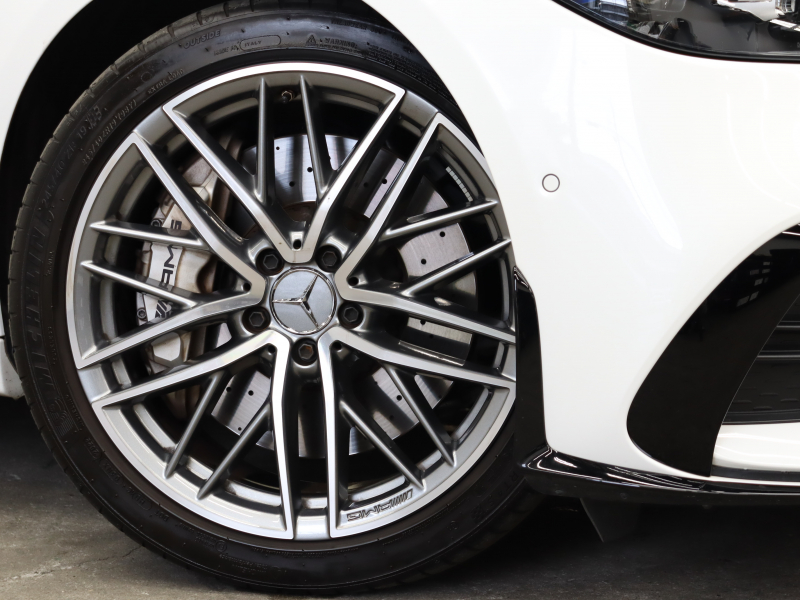 AMG Cクラス C43 4MATIC BSG搭載ﾓﾃﾞﾙ ﾚｰﾀﾞｰSP　現行ﾓﾃﾞﾙ 赤/黒革 ﾊﾟﾉﾗﾏSR ﾅﾋﾞTV ﾌﾞﾙﾒｽﾀｰS 360ｶﾒﾗ Carplay AndroidAuto LEDﾊｲﾊﾟﾌｫｰﾏﾝｽﾗｲﾄ AMGｻｽﾍﾟﾝｼｮﾝ AMGﾅｲﾄﾊﾟｯｹｰｼﾞ AMG強化ﾌﾞﾚｰｷ AMGﾘｱﾙﾊﾟﾌｫｰﾏﾝｽｻｳﾝﾄﾞ AMGｴｱﾛ&19AW　2年保証