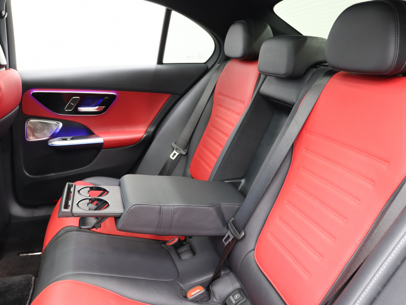 AMG Cクラス C43 4MATIC BSG搭載ﾓﾃﾞﾙ ﾚｰﾀﾞｰSP　現行ﾓﾃﾞﾙ 赤/黒革 ﾊﾟﾉﾗﾏSR ﾅﾋﾞTV ﾌﾞﾙﾒｽﾀｰS 360ｶﾒﾗ Carplay AndroidAuto LEDﾊｲﾊﾟﾌｫｰﾏﾝｽﾗｲﾄ AMGｻｽﾍﾟﾝｼｮﾝ AMGﾅｲﾄﾊﾟｯｹｰｼﾞ AMG強化ﾌﾞﾚｰｷ AMGﾘｱﾙﾊﾟﾌｫｰﾏﾝｽｻｳﾝﾄﾞ AMGｴｱﾛ&19AW　2年保証