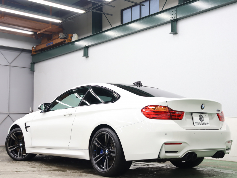 BMW Mシリーズ M4 ｸｰﾍﾟ MDCT　ｺﾝﾌｫｰﾄA ｲﾝﾃﾘｼﾞｪﾝﾄS 黒革 ﾅﾋﾞTV Bｶﾒﾗ Bluetooth HUD LEDﾍｯﾄﾞﾗｲﾄ ｶｰﾎﾞﾝﾙｰﾌ ｶｰﾎﾞﾝｲﾝﾃﾘｱ REMUS製ﾏﾌﾗｰ Mｽﾎﾟｰﾂｻｽﾍﾟﾝｼｮﾝ Mﾌﾞﾙｰｷｬﾘﾊﾟｰ Mｽﾎﾟｰﾂﾚｻﾞｰｽﾃｱﾘﾝｸﾞ Mｴｱﾛ&19AW(ｽﾀｲﾘﾝｸﾞ437M)　2年保証