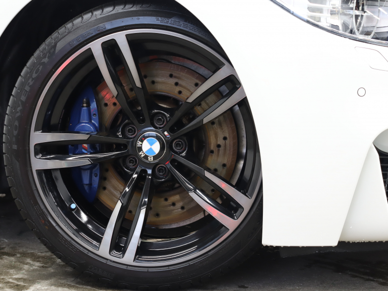 BMW Mシリーズ M4 ｸｰﾍﾟ MDCT　ｺﾝﾌｫｰﾄA ｲﾝﾃﾘｼﾞｪﾝﾄS 黒革 ﾅﾋﾞTV Bｶﾒﾗ Bluetooth HUD LEDﾍｯﾄﾞﾗｲﾄ ｶｰﾎﾞﾝﾙｰﾌ ｶｰﾎﾞﾝｲﾝﾃﾘｱ REMUS製ﾏﾌﾗｰ Mｽﾎﾟｰﾂｻｽﾍﾟﾝｼｮﾝ Mﾌﾞﾙｰｷｬﾘﾊﾟｰ Mｽﾎﾟｰﾂﾚｻﾞｰｽﾃｱﾘﾝｸﾞ Mｴｱﾛ&19AW(ｽﾀｲﾘﾝｸﾞ437M)　2年保証