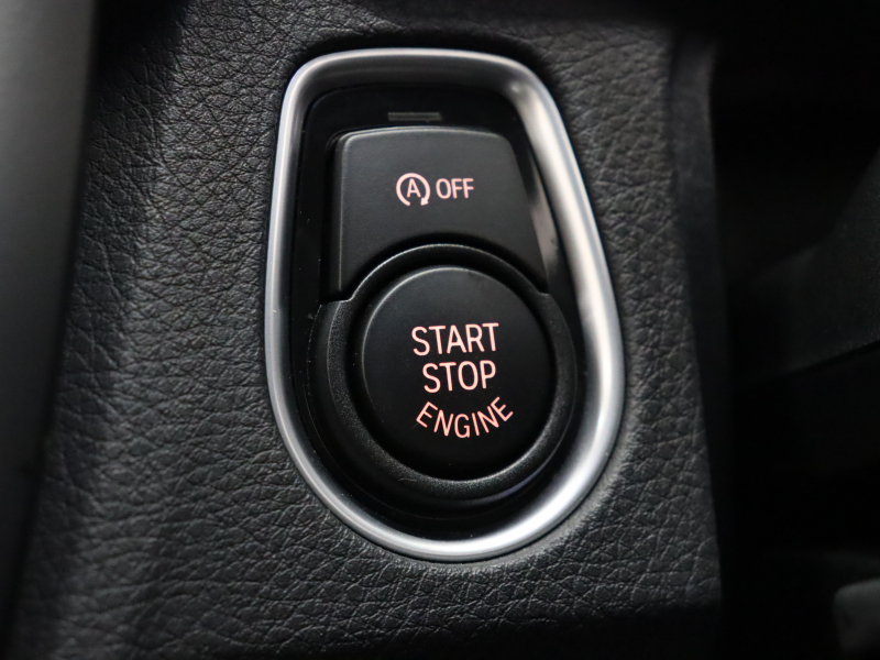 BMW Mシリーズ M4 ｸｰﾍﾟ MDCT　ｺﾝﾌｫｰﾄA ｲﾝﾃﾘｼﾞｪﾝﾄS 黒革 ﾅﾋﾞTV Bｶﾒﾗ Bluetooth HUD LEDﾍｯﾄﾞﾗｲﾄ ｶｰﾎﾞﾝﾙｰﾌ ｶｰﾎﾞﾝｲﾝﾃﾘｱ REMUS製ﾏﾌﾗｰ Mｽﾎﾟｰﾂｻｽﾍﾟﾝｼｮﾝ Mﾌﾞﾙｰｷｬﾘﾊﾟｰ Mｽﾎﾟｰﾂﾚｻﾞｰｽﾃｱﾘﾝｸﾞ Mｴｱﾛ&19AW(ｽﾀｲﾘﾝｸﾞ437M)　2年保証