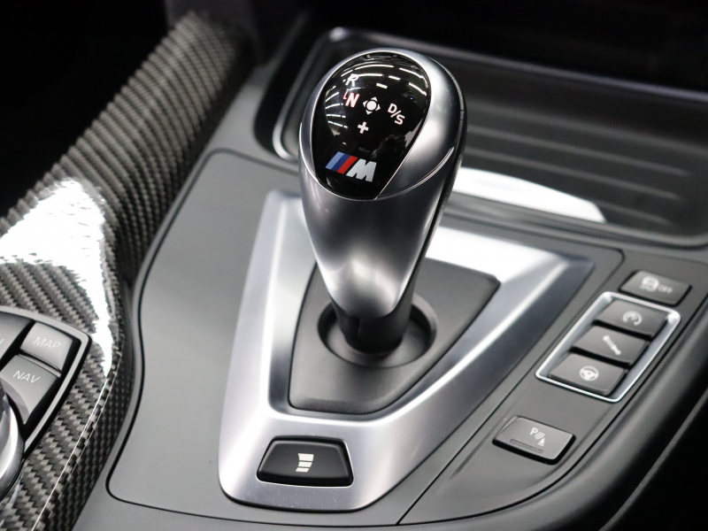 BMW Mシリーズ M4 ｸｰﾍﾟ MDCT　ｺﾝﾌｫｰﾄA ｲﾝﾃﾘｼﾞｪﾝﾄS 黒革 ﾅﾋﾞTV Bｶﾒﾗ Bluetooth HUD LEDﾍｯﾄﾞﾗｲﾄ ｶｰﾎﾞﾝﾙｰﾌ ｶｰﾎﾞﾝｲﾝﾃﾘｱ REMUS製ﾏﾌﾗｰ Mｽﾎﾟｰﾂｻｽﾍﾟﾝｼｮﾝ Mﾌﾞﾙｰｷｬﾘﾊﾟｰ Mｽﾎﾟｰﾂﾚｻﾞｰｽﾃｱﾘﾝｸﾞ Mｴｱﾛ&19AW(ｽﾀｲﾘﾝｸﾞ437M)　2年保証