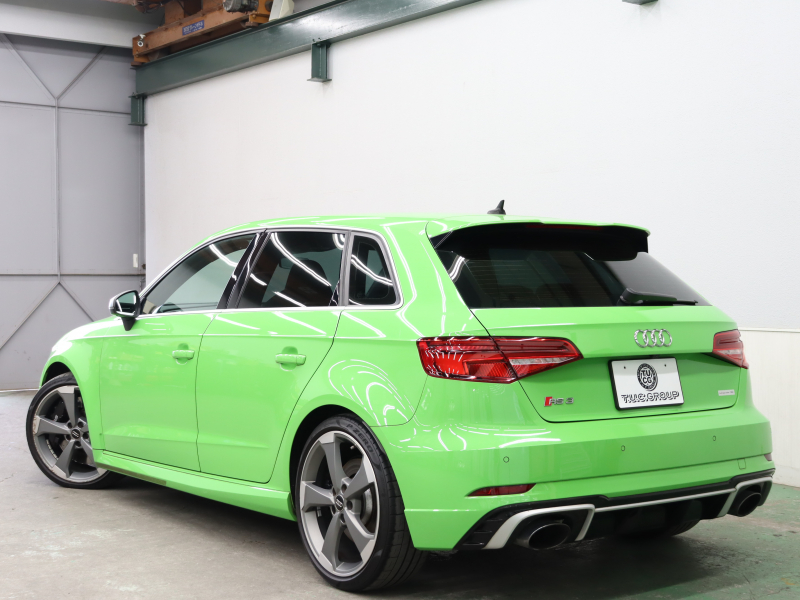 アウディ RS3 ｽﾎﾟｰﾂﾊﾞｯｸ ﾍﾞｰｽｸﾞﾚｰﾄﾞ ｱﾙﾐﾆｳﾑｽﾀｲﾘﾝｸﾞP　ADVｷｰ Audiﾏｸﾞﾈﾃｨｯｸﾗｲﾄﾞ 黒革ｼｰﾄ MMIﾅﾋﾞTV Bang&Olufsen Bluetooth Bｶﾒﾗ ﾏﾄﾘｸｽLEDﾗｲﾄ ﾊﾞｰﾁｬﾙｺｸﾋﾟｯﾄ 19AW　2年保証付