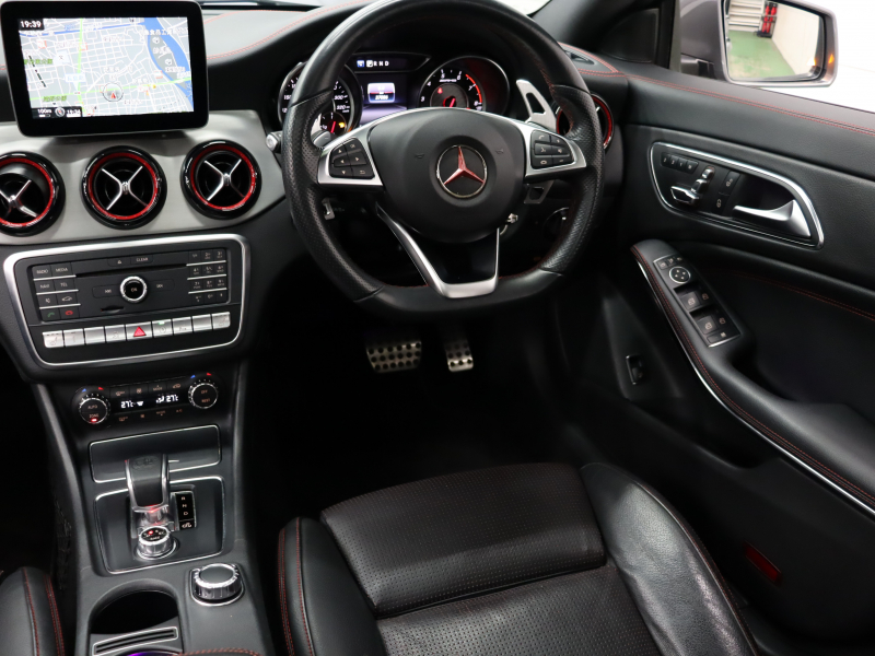 AMG CLAクラス CLA45ｼｭｰﾃｨﾝｸﾞﾌﾞﾚｰｸ 4MATIC ﾚｰﾀﾞｰSP　後期 Pｽﾀ ECO 黒革 ﾊﾟﾉﾗﾏSR ｼｰﾄﾋｰﾀｰ HDDﾅﾋﾞTV BTｵｰﾃﾞｨｵ Carplay Bｶﾒﾗ LEDﾍｯﾄﾞﾗｲﾄ ﾏﾙﾁｶﾗｰｱﾝﾋﾞｴﾝﾄ AMGｴｱﾛ&AMG18AW　2年保証