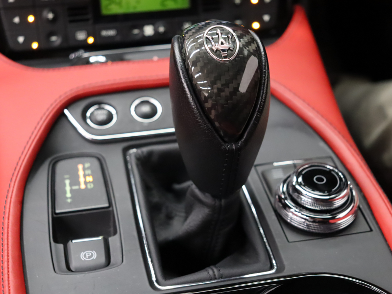 マセラティ グランツーリズモ ｽﾎﾟｰﾂ MCｵｰﾄｼﾌﾄ　後期 1ｵｰﾅｰ 赤革 ｼｰﾄﾋｰﾀｰ 純正SDﾅﾋﾞ harman/kardon Bluetooth Bｶﾒﾗ PTS ｽﾎﾟｰﾂPKG ﾚｯﾄﾞｷｬﾘﾊﾟｰ ﾄﾗｲﾃﾞﾝﾄｽﾃｯﾁ MCｽﾎﾟｰﾂﾗｲﾝｶｰﾎﾞﾝﾄﾘﾑ ﾌﾞﾗｯｸｳｨﾝﾄﾞｳﾄﾘﾑ TPMS ETC 純正20ｲﾝﾁAW　2年保証