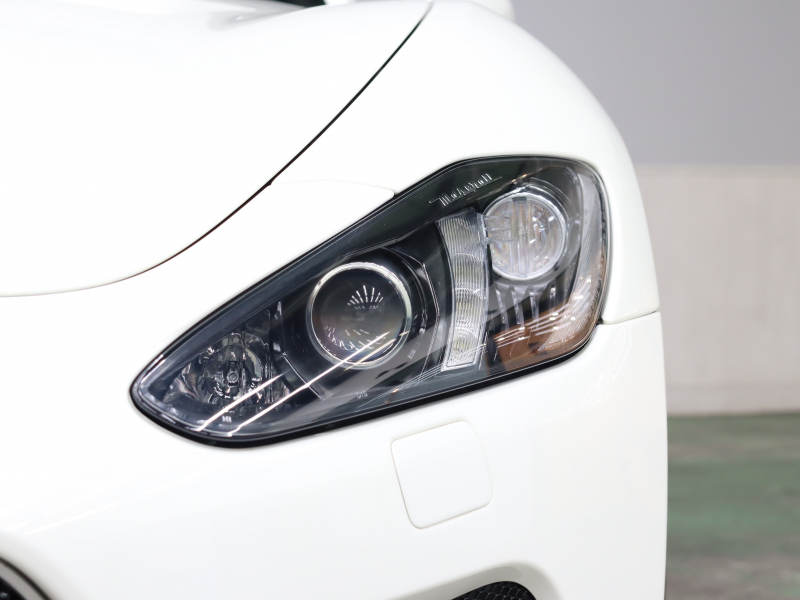 マセラティ グランツーリズモ ｽﾎﾟｰﾂ MCｵｰﾄｼﾌﾄ　後期 1ｵｰﾅｰ 赤革 ｼｰﾄﾋｰﾀｰ 純正SDﾅﾋﾞ harman/kardon Bluetooth Bｶﾒﾗ PTS ｽﾎﾟｰﾂPKG ﾚｯﾄﾞｷｬﾘﾊﾟｰ ﾄﾗｲﾃﾞﾝﾄｽﾃｯﾁ MCｽﾎﾟｰﾂﾗｲﾝｶｰﾎﾞﾝﾄﾘﾑ ﾌﾞﾗｯｸｳｨﾝﾄﾞｳﾄﾘﾑ TPMS ETC 純正20ｲﾝﾁAW　2年保証