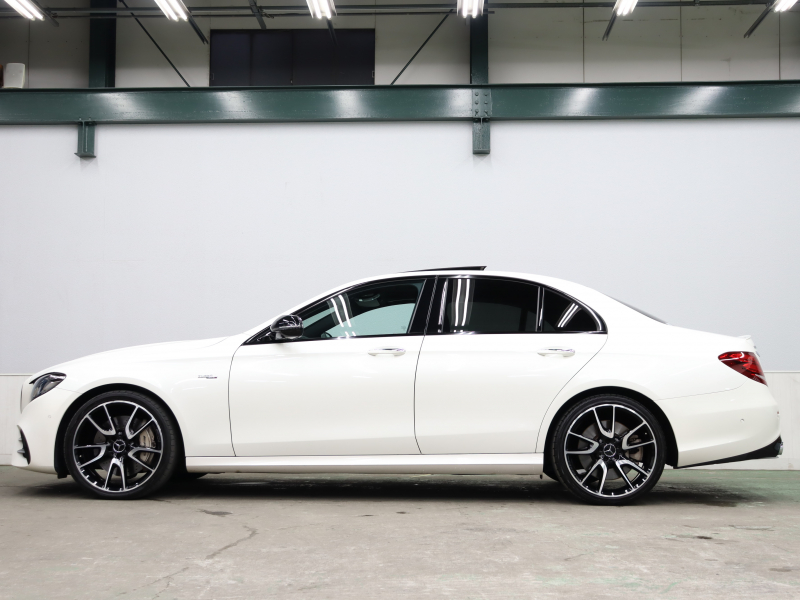 AMG Eクラス E53 4MATIC+ ｴｸｽｸﾙｰｼﾌﾞ&ﾚｰﾀﾞｰｾｰﾌﾃｨPKG　Meｺﾈ Pｽﾀ 黒革 ﾏｯｻｰｼﾞ ﾀﾞｲﾅﾐｯｸｼｰﾄ ﾋｰﾀｰ&ｸｰﾗｰ ﾊﾟﾉﾗﾏSR ﾅﾋﾞTV 360ｶﾒ ｴｱﾊﾞﾗﾝｽP ﾍｯﾄﾞｱｯﾌﾟD Brumesterｻｳﾝﾄﾞ 自動ﾄﾗﾝｸ&ﾌｯﾄﾄﾗﾝｸｵｰﾌﾟﾅｰ AMGｴｱﾛ 20ｲﾝﾁAW　2年保証