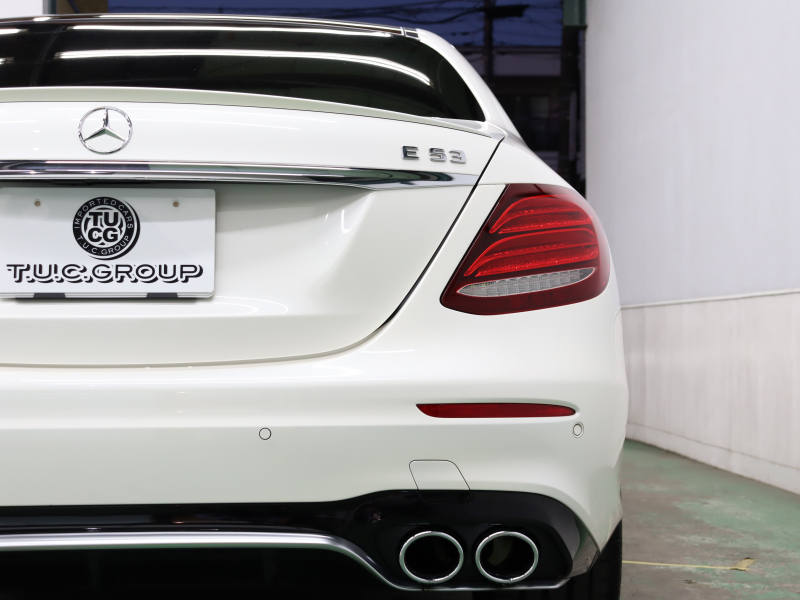 AMG Eクラス E53 4MATIC+ ｴｸｽｸﾙｰｼﾌﾞ&ﾚｰﾀﾞｰｾｰﾌﾃｨPKG　Meｺﾈ Pｽﾀ 黒革 ﾏｯｻｰｼﾞ ﾀﾞｲﾅﾐｯｸｼｰﾄ ﾋｰﾀｰ&ｸｰﾗｰ ﾊﾟﾉﾗﾏSR ﾅﾋﾞTV 360ｶﾒ ｴｱﾊﾞﾗﾝｽP ﾍｯﾄﾞｱｯﾌﾟD Brumesterｻｳﾝﾄﾞ 自動ﾄﾗﾝｸ&ﾌｯﾄﾄﾗﾝｸｵｰﾌﾟﾅｰ AMGｴｱﾛ 20ｲﾝﾁAW　2年保証