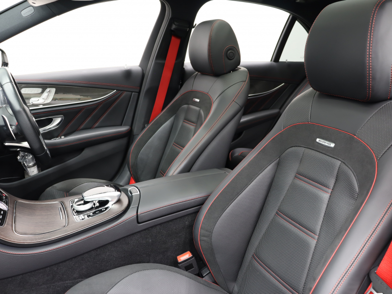 AMG Eクラス E53 4MATIC+ ｴｸｽｸﾙｰｼﾌﾞ&ﾚｰﾀﾞｰｾｰﾌﾃｨPKG　Meｺﾈ Pｽﾀ 黒革 ﾏｯｻｰｼﾞ ﾀﾞｲﾅﾐｯｸｼｰﾄ ﾋｰﾀｰ&ｸｰﾗｰ ﾊﾟﾉﾗﾏSR ﾅﾋﾞTV 360ｶﾒ ｴｱﾊﾞﾗﾝｽP ﾍｯﾄﾞｱｯﾌﾟD Brumesterｻｳﾝﾄﾞ 自動ﾄﾗﾝｸ&ﾌｯﾄﾄﾗﾝｸｵｰﾌﾟﾅｰ AMGｴｱﾛ 20ｲﾝﾁAW　2年保証