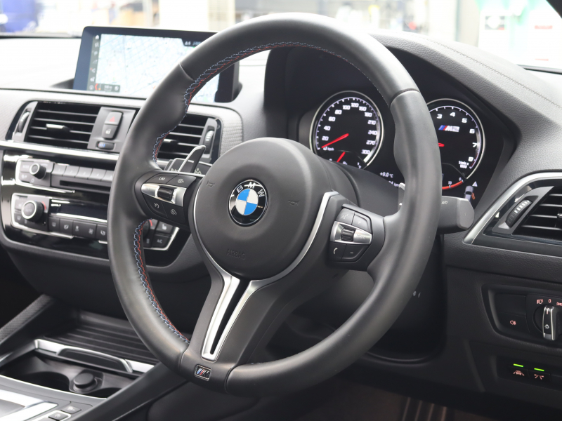 BMW Mシリーズ M2 ｺﾝﾍﾟﾃｨｼｮﾝ　1ｵｰﾅｰ 後期LCI ｺﾝﾌｫｰﾄA ｲﾝﾃﾘｼﾞｪﾝﾄS 黒革 ｻﾝﾙｰﾌ 純正Idriveﾅﾋﾞ harman/kardonｻｳﾝﾄﾞ Bｶﾒﾗ LEDﾍｯﾄﾞﾗｲﾄ ｶｰﾎﾞﾝｲﾝﾃﾘｱ Mﾌﾞﾚｰｷｷｬﾘﾊﾟｰ Mｴｱﾛ&19ｲﾝﾁAW　2年保証
