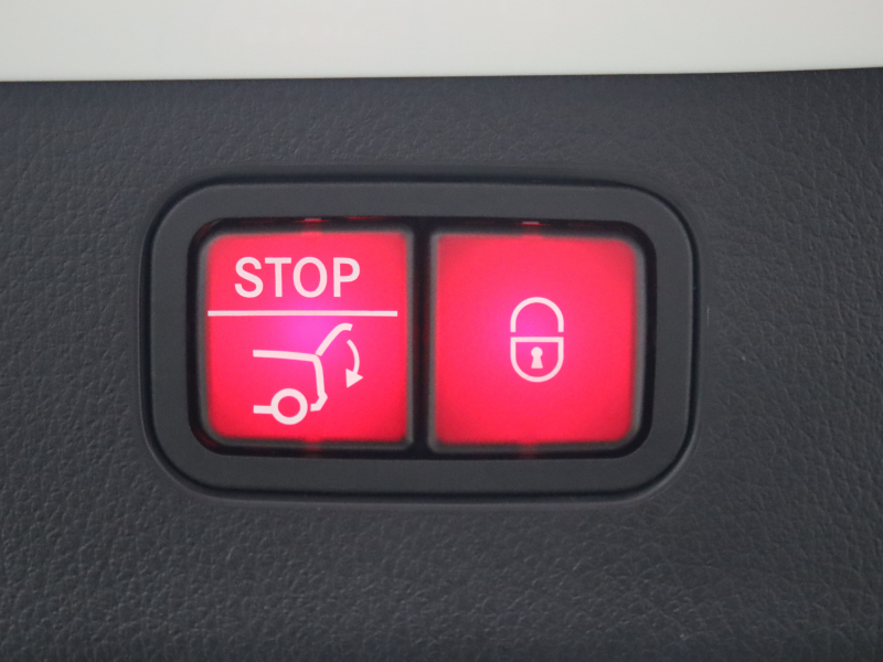 AMG Cクラス C43 4MATIC ｽﾃｰｼｮﾝﾜｺﾞﾝ ﾚｰﾀﾞｰSP BSG搭載　1ｵｰﾅｰ 黒革 ﾊﾟﾉﾗﾏSR 純正HDDﾅﾋﾞ ﾌﾞﾙﾒｽﾀｰS HUD Carplay 360ｶﾒﾗ 自動Rｹﾞｰﾄ AMGｻｽﾍﾟﾝｼｮﾝ AMGﾘｱﾙﾊﾟﾌｫｰﾏﾝｽｻｳﾝﾄﾞ AMGﾅｲﾄPKG AMGｴｱﾛ&19ｲﾝﾁAW　2年保証付