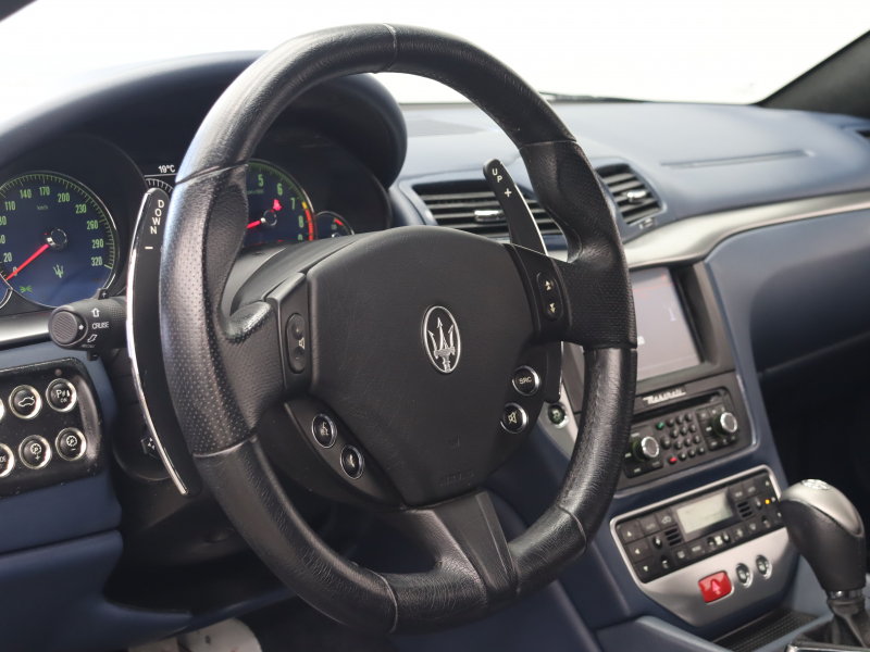 マセラティ グランツーリズモ ｽﾎﾟｰﾂ MCｵｰﾄｼﾌﾄ　紺革 ﾍｯﾄﾞﾗｲﾆﾝｸﾞｱﾙｶﾝﾀﾗ 純正SDﾅﾋﾞ Bｶﾒﾗ PTS ｸﾙｺﾝ ETC ﾄﾗｲﾃﾞﾝﾄｽﾃｯﾁ ｸﾞﾚｰｼｰﾄﾍﾞﾙﾄ ﾋﾞｱﾝｺｼｰﾄｽﾃｯﾁ 純正20ｲﾝﾁAW(MCﾏｯﾄｸﾞﾗﾌｧｲﾄ)　2年保証