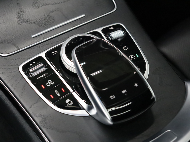 AMG Cクラス C43 4MATIC ｸｰﾍﾟ  ﾚｰﾀﾞｰSP　黒革 ﾊﾟﾉﾗﾏSR 純正ﾅﾋﾞTV ﾌﾞﾙﾒｽﾀｰS ﾍｯﾄﾞｱｯﾌﾟD ﾊﾞｯｸｶﾒﾗ 自動Rｹﾞｰﾄ&ﾌｯﾄﾄﾗﾝｸｵｰﾌﾟﾅｰ  LEDﾗｲﾄ AMGｴｸﾞｿﾞｰｽﾄｼｽﾃﾑ AMGｻｽﾍﾟﾝｼｮﾝ AMGｴｱﾛ&19ｲﾝﾁAW　2年保証付