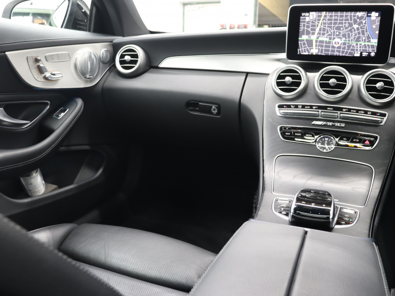 AMG Cクラス C43 4MATIC ｸｰﾍﾟ  ﾚｰﾀﾞｰSP　黒革 ﾊﾟﾉﾗﾏSR 純正ﾅﾋﾞTV ﾌﾞﾙﾒｽﾀｰS ﾍｯﾄﾞｱｯﾌﾟD ﾊﾞｯｸｶﾒﾗ 自動Rｹﾞｰﾄ&ﾌｯﾄﾄﾗﾝｸｵｰﾌﾟﾅｰ  LEDﾗｲﾄ AMGｴｸﾞｿﾞｰｽﾄｼｽﾃﾑ AMGｻｽﾍﾟﾝｼｮﾝ AMGｴｱﾛ&19ｲﾝﾁAW　2年保証付