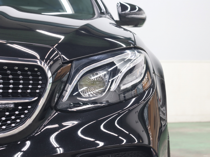 AMG Eクラス E53 4MATIC+ ｴｸｽｸﾙｰｼﾌﾞ&ﾚｰﾀﾞｰｾｰﾌﾃｨPKG　Meｺﾈ Pｽﾀ 黒革 ﾏｯｻｰｼﾞ ﾀﾞｲﾅﾐｯｸｼｰﾄ ﾋｰﾀｰ&ｸｰﾗｰ ﾊﾟﾉﾗﾏSR ﾅﾋﾞTV 360ｶﾒ ｴｱﾊﾞﾗﾝｽP ﾍｯﾄﾞｱｯﾌﾟD Brumesterｻｳﾝﾄﾞ 自動ﾄﾗﾝｸ&ﾌｯﾄﾄﾗﾝｸｵｰﾌﾟﾅｰ AMGｴｱﾛ 20ｲﾝﾁAW　2年保証