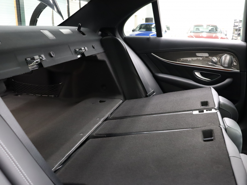 AMG Eクラス E53 4MATIC+ ｴｸｽｸﾙｰｼﾌﾞ&ﾚｰﾀﾞｰｾｰﾌﾃｨPKG　Meｺﾈ Pｽﾀ 黒革 ﾏｯｻｰｼﾞ ﾀﾞｲﾅﾐｯｸｼｰﾄ ﾋｰﾀｰ&ｸｰﾗｰ ﾊﾟﾉﾗﾏSR ﾅﾋﾞTV 360ｶﾒ ｴｱﾊﾞﾗﾝｽP ﾍｯﾄﾞｱｯﾌﾟD Brumesterｻｳﾝﾄﾞ 自動ﾄﾗﾝｸ&ﾌｯﾄﾄﾗﾝｸｵｰﾌﾟﾅｰ AMGｴｱﾛ 20ｲﾝﾁAW　2年保証