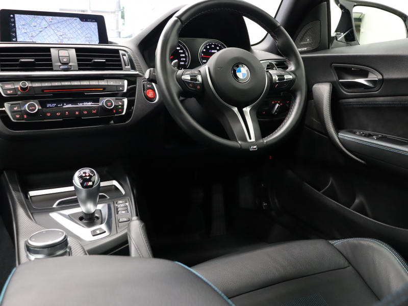 BMW Mシリーズ M2 ｺﾝﾍﾟﾃｨｼｮﾝ　1ｵﾅ 後期LCI ｺﾝﾌｫｰﾄA ｲﾝﾃﾘｼﾞｪﾝﾄS 黒革 ｻﾝﾙｰﾌ 純正Idriveﾅﾋﾞ harman/kardonｻｳﾝﾄﾞ Bｶﾒﾗ LEDﾍｯﾄﾞﾗｲﾄ ｶｰﾎﾞﾝｲﾝﾃﾘｱ Mﾌﾞﾚｰｷｷｬﾘﾊﾟｰ Mｴｱﾛ&19ｲﾝﾁAW　2年保証付
