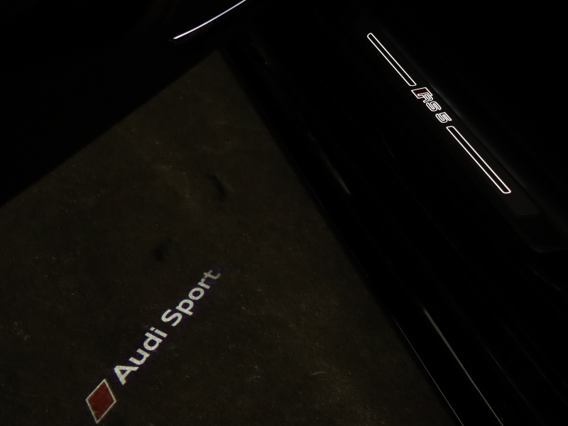 アウディ RS5 ｽﾎﾟｰﾂﾊﾞｯｸ ﾍﾞｰｽｸﾞﾚｰﾄﾞ RSﾃﾞｻﾞｲﾝP ｱｼｽﾀﾝｽP　黒革 ﾊﾟﾉﾗﾏSR 純正ﾅﾋﾞTV Bang&Olufsen ｻﾗｳﾝﾄﾞﾋﾞｭｰｶﾒﾗ ﾏﾄﾘｸｽLEDﾍｯﾄﾞﾗｲﾄ RSｽﾎﾟｰﾂｽﾃｱﾘﾝｸﾞ RSﾌﾞﾚｰｷｷｬﾘﾊﾟｰ 純正20ｲﾝﾁAW MSSｽﾎﾟｰﾂﾀﾞｳﾝｻｽ MAXTONDESINGｴｱﾛ　2年保証