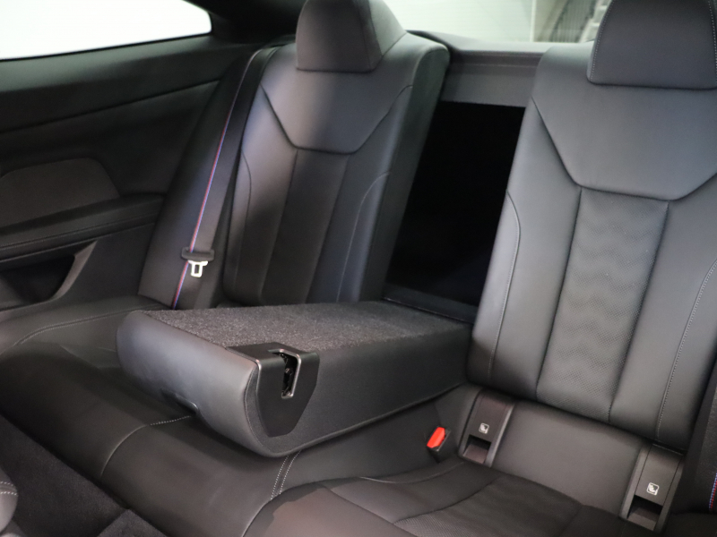 BMW Mシリーズ M4 ｺﾝﾍﾟﾃｨｼｮﾝ FR ｺﾝﾌｫｰﾄA&ﾊﾟｰｷﾝｸﾞｱｼｽﾄP ﾄﾞﾗｲﾋﾞﾝｸﾞｱｼｽﾄﾌﾟﾛﾌｪｯｼｮﾅﾙ　現行ﾓﾃﾞﾙ 黒革Mｼｰﾄ ﾍﾞﾝﾁﾚｰﾀｰ 10.25ｲﾝﾁ純正ﾅﾋﾞTV harman/Kardon 360ｶﾒﾗ ｶｰﾎﾞﾝｲﾝﾃﾘｱ Mﾌﾞﾚｰｷｼｽﾃﾑ  M専用ｴｱﾛ＆19ｲﾝﾁAW(ｽﾀｲﾘﾝｸﾞ825M)　2年保証