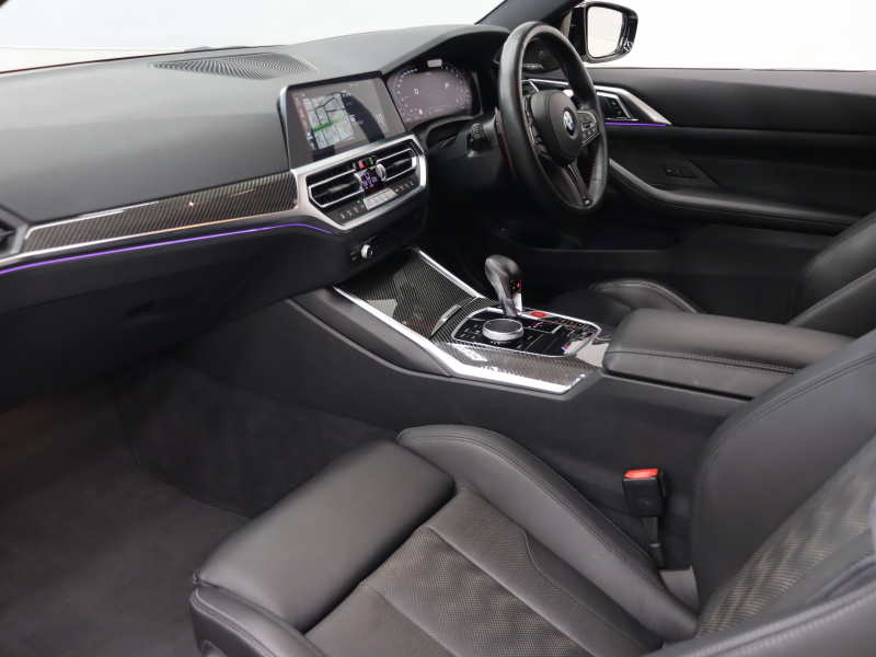 BMW Mシリーズ M4 ｺﾝﾍﾟﾃｨｼｮﾝ FR ｺﾝﾌｫｰﾄA&ﾊﾟｰｷﾝｸﾞｱｼｽﾄP ﾄﾞﾗｲﾋﾞﾝｸﾞｱｼｽﾄﾌﾟﾛﾌｪｯｼｮﾅﾙ　現行ﾓﾃﾞﾙ 黒革Mｼｰﾄ ﾍﾞﾝﾁﾚｰﾀｰ 10.25ｲﾝﾁ純正ﾅﾋﾞTV harman/Kardon 360ｶﾒﾗ ｶｰﾎﾞﾝｲﾝﾃﾘｱ Mﾌﾞﾚｰｷｼｽﾃﾑ  M専用ｴｱﾛ＆19ｲﾝﾁAW(ｽﾀｲﾘﾝｸﾞ825M)　2年保証