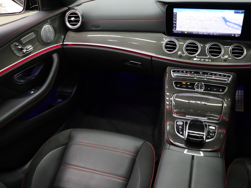 AMG Eクラス E53 4MATIC+ ｴｸｽｸﾙｰｼﾌﾞ&ﾚｰﾀﾞｰｾｰﾌﾃｨPKG　Meｺﾈ Pｽﾀ 黒革 ﾏｯｻｰｼﾞ ﾀﾞｲﾅﾐｯｸｼｰﾄ ﾋｰﾀｰ&ｸｰﾗｰ ﾊﾟﾉﾗﾏSR ﾅﾋﾞTV 360ｶﾒ ｴｱﾊﾞﾗﾝｽP ﾍｯﾄﾞｱｯﾌﾟD Brumesterｻｳﾝﾄﾞ 自動ﾄﾗﾝｸ&ﾌｯﾄﾄﾗﾝｸｵｰﾌﾟﾅｰ AMGｴｱﾛ 20ｲﾝﾁAW　2年保証