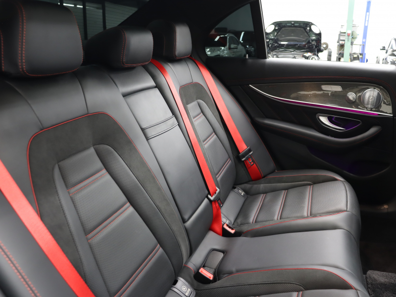 AMG Eクラス E53 4MATIC+ ｴｸｽｸﾙｰｼﾌﾞ&ﾚｰﾀﾞｰｾｰﾌﾃｨPKG　Meｺﾈ Pｽﾀ 黒革 ﾏｯｻｰｼﾞ ﾀﾞｲﾅﾐｯｸｼｰﾄ ﾋｰﾀｰ&ｸｰﾗｰ ﾊﾟﾉﾗﾏSR ﾅﾋﾞTV 360ｶﾒ ｴｱﾊﾞﾗﾝｽP ﾍｯﾄﾞｱｯﾌﾟD Brumesterｻｳﾝﾄﾞ 自動ﾄﾗﾝｸ&ﾌｯﾄﾄﾗﾝｸｵｰﾌﾟﾅｰ AMGｴｱﾛ 20ｲﾝﾁAW　2年保証