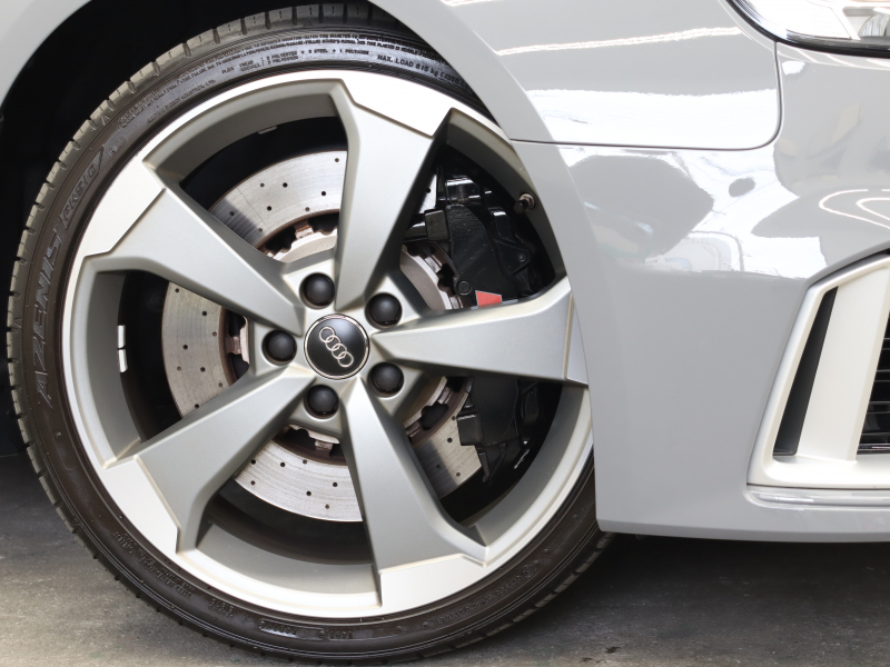 アウディ RS3 ｽﾎﾟｰﾂﾊﾞｯｸ RSﾃﾞｻﾞｲﾝPKG ｱﾙﾐﾆｳﾑｽﾀｲﾘﾝｸﾞP　ADVｷｰ Audiﾏｸﾞﾈﾃｨｯｸﾗｲﾄﾞ 黒革ｼｰﾄ MMIﾅﾋﾞTV Bang&Olufsen Bluetooth Bｶﾒﾗ ﾏﾄﾘｸｽLEDﾗｲﾄ ﾊﾞｰﾁｬﾙｺｸﾋﾟｯﾄ 19AW　2年保証付