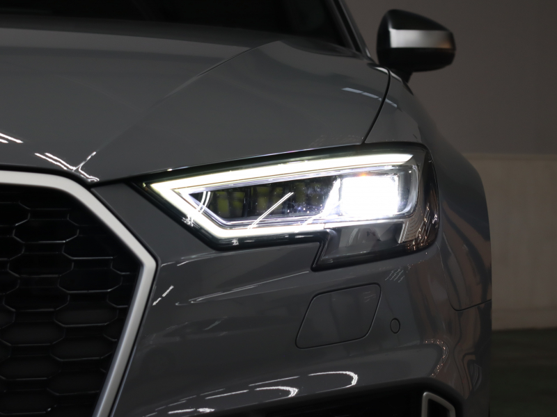 アウディ RS3 ｽﾎﾟｰﾂﾊﾞｯｸ RSﾃﾞｻﾞｲﾝPKG ｱﾙﾐﾆｳﾑｽﾀｲﾘﾝｸﾞP　ADVｷｰ Audiﾏｸﾞﾈﾃｨｯｸﾗｲﾄﾞ 黒革ｼｰﾄ MMIﾅﾋﾞTV Bang&Olufsen Bluetooth Bｶﾒﾗ ﾏﾄﾘｸｽLEDﾗｲﾄ ﾊﾞｰﾁｬﾙｺｸﾋﾟｯﾄ 19AW　2年保証付