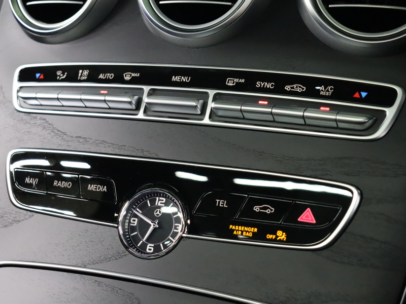 AMG Cクラス C43 4MATIC ｴｸｽｸﾙｰｼﾌﾞ&ﾚｰﾀﾞｰSP　後期 黒革 純正ﾅﾋﾞTV ﾌﾞﾙﾒｽﾀｰS HUD Bｶﾒﾗ 自動ﾄﾗﾝｸ&ﾌｯﾄﾄﾗﾝｸｵｰﾌﾟﾅｰ LEDﾍｯﾄﾞﾗｲﾄ AMGｴｱﾛ&19AW AMGｴｸﾞｿﾞｰｽﾄ　2年保証