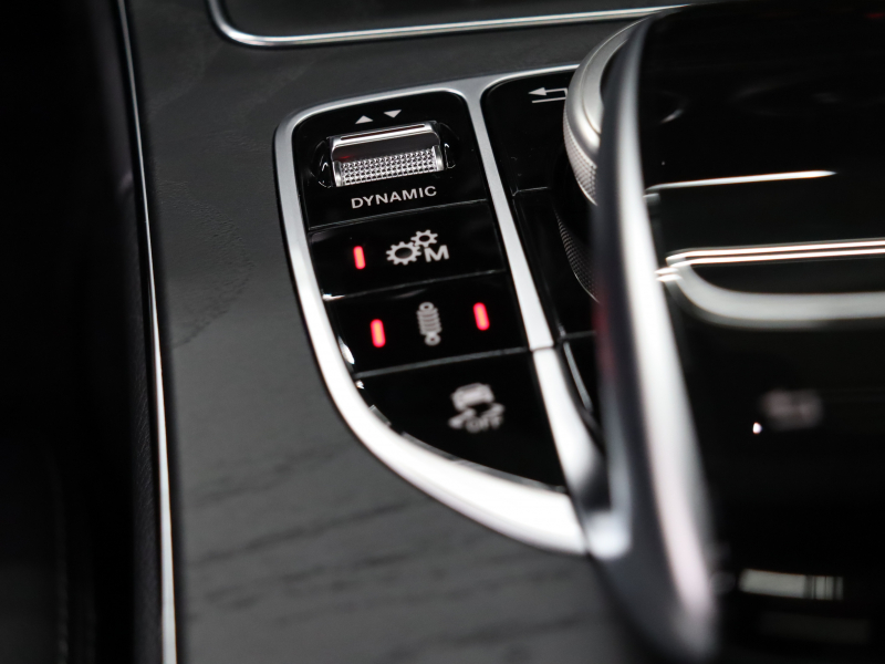 AMG Cクラス C43 4MATIC ｴｸｽｸﾙｰｼﾌﾞ&ﾚｰﾀﾞｰSP　後期 黒革 純正ﾅﾋﾞTV ﾌﾞﾙﾒｽﾀｰS HUD Bｶﾒﾗ 自動ﾄﾗﾝｸ&ﾌｯﾄﾄﾗﾝｸｵｰﾌﾟﾅｰ LEDﾍｯﾄﾞﾗｲﾄ AMGｴｱﾛ&19AW AMGｴｸﾞｿﾞｰｽﾄ　2年保証