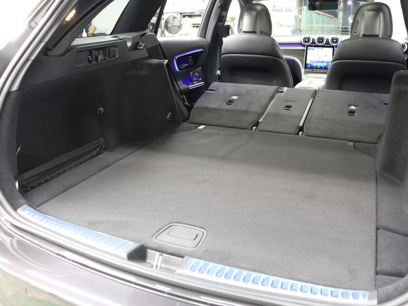 AMG Cクラス C43 4MATIC ｽﾃｰｼｮﾝﾜｺﾞﾝ ﾚｰﾀﾞｰSP BSG搭載　1ｵｰﾅｰ 黒革 ﾊﾟﾉﾗﾏSR 純正HDDﾅﾋﾞ ﾌﾞﾙﾒｽﾀｰS HUD Carplay 360ｶﾒﾗ 自動Rｹﾞｰﾄ AMGｻｽﾍﾟﾝｼｮﾝ AMGﾘｱﾙﾊﾟﾌｫｰﾏﾝｽｻｳﾝﾄﾞ AMGﾅｲﾄPKG AMGｴｱﾛ&19ｲﾝﾁAW　2年保証付