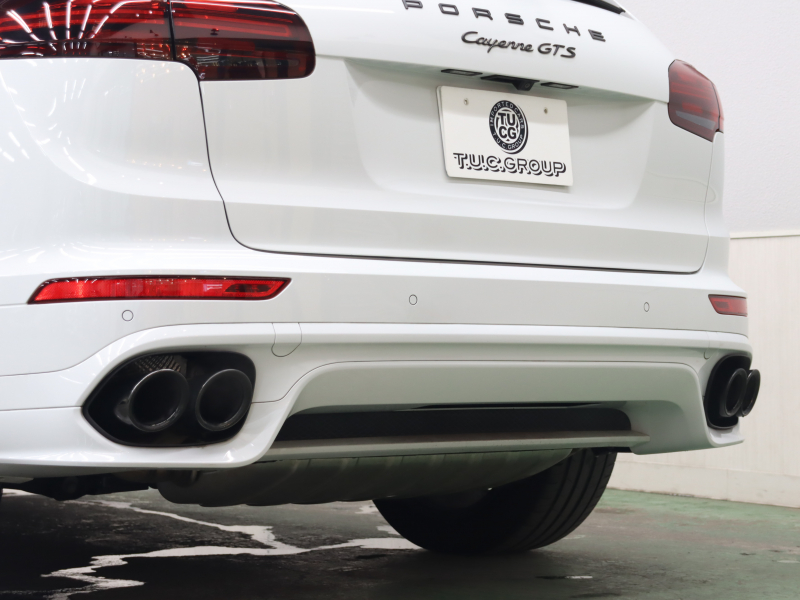 ポルシェ カイエン GTS　ｴﾝﾄﾘｰﾄﾞﾗｲﾌﾞ ﾌﾞﾗｯｸﾊｰﾌﾚｻﾞｰ ﾋｰﾀｰ ﾊﾟﾉﾗﾏSR 純正ﾅﾋﾞ TV Bｶﾒﾗ ｷｾﾉﾝﾗｲﾄ 自動Rｹﾞｰﾄﾞ ｱﾙｶﾝﾀｰﾗﾙｰﾌﾗｲﾅｰ ｽﾎﾟｰﾂｴｸﾞｿﾞｰｽﾄ Sportﾓｰﾄﾞ ﾚｯﾄﾞｷｬﾘﾊﾟｰ 純正RSﾃﾞｻﾞｲﾝ20ｲﾝﾁAW　2年保証