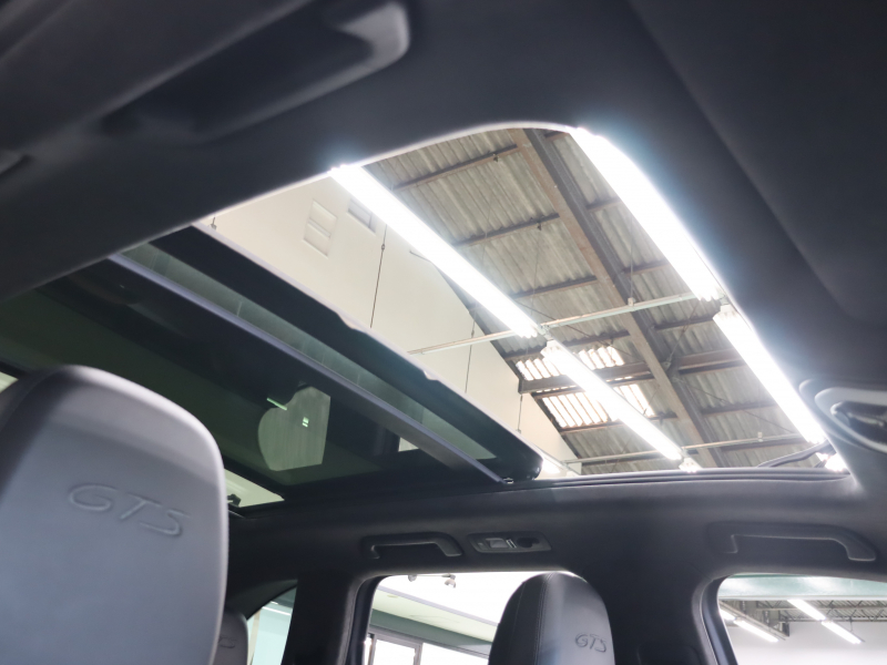 ポルシェ カイエン GTS　ｴﾝﾄﾘｰﾄﾞﾗｲﾌﾞ ﾌﾞﾗｯｸﾊｰﾌﾚｻﾞｰ ﾋｰﾀｰ ﾊﾟﾉﾗﾏSR 純正ﾅﾋﾞ TV Bｶﾒﾗ ｷｾﾉﾝﾗｲﾄ 自動Rｹﾞｰﾄﾞ ｱﾙｶﾝﾀｰﾗﾙｰﾌﾗｲﾅｰ ｽﾎﾟｰﾂｴｸﾞｿﾞｰｽﾄ Sportﾓｰﾄﾞ ﾚｯﾄﾞｷｬﾘﾊﾟｰ 純正RSﾃﾞｻﾞｲﾝ20ｲﾝﾁAW　2年保証