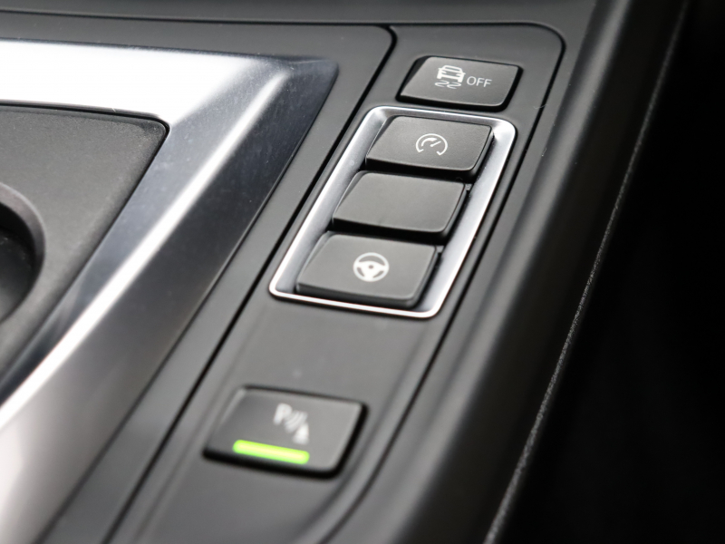 BMW Mシリーズ M2 ｺﾝﾍﾟﾃｨｼｮﾝ　後期LCI ｺﾝﾌｫｰﾄA ｲﾝﾃﾘｼﾞｪﾝﾄS 黒革 純正Idriveﾅﾋﾞ harman/kardon Bｶﾒﾗ ｸﾙｺﾝ LEDﾍｯﾄﾞﾗｲﾄ ｶｰﾎﾞﾝｲﾝﾃﾘｱ Mﾌﾞﾚｰｷｷｬﾘﾊﾟｰ Mｴｱﾛ&19ｲﾝﾁAW　2年保証付