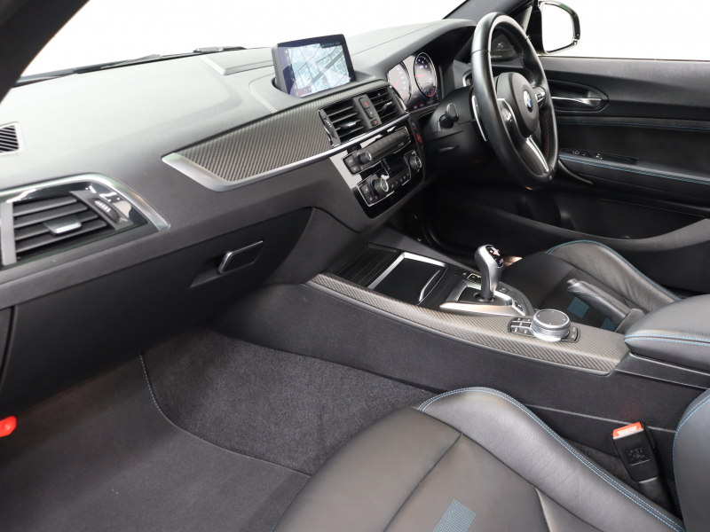 BMW Mシリーズ M2 ｺﾝﾍﾟﾃｨｼｮﾝ　後期LCI ｺﾝﾌｫｰﾄA ｲﾝﾃﾘｼﾞｪﾝﾄS 黒革 純正Idriveﾅﾋﾞ harman/kardon Bｶﾒﾗ ｸﾙｺﾝ LEDﾍｯﾄﾞﾗｲﾄ ｶｰﾎﾞﾝｲﾝﾃﾘｱ Mﾌﾞﾚｰｷｷｬﾘﾊﾟｰ Mｴｱﾛ&19ｲﾝﾁAW　2年保証付