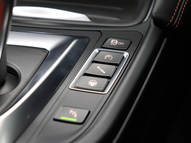 BMW Mシリーズ M4 ｸｰﾍﾟ MDCT　Mｻｽﾍﾟﾝｼｮﾝ ｺﾝﾌｫｰﾄA ｲﾝﾃﾘｼﾞｪﾝﾄS 赤革 ﾅﾋﾞTV Bluetooth Bｶﾒﾗ HUD LEDﾍｯﾄﾞﾗｲﾄ ｶｰﾎﾞﾝﾙｰﾌ ｶｰﾎﾞﾝｲﾝﾃﾘｱ Mｽﾎﾟｰﾂｽﾃｱﾘﾝｸﾞ Mﾌﾞﾙｰｷｬﾘﾊﾟｰ Mｴｱﾛ&19AW(ｽﾀｲﾘﾝｸﾞ437M)　2年保証付