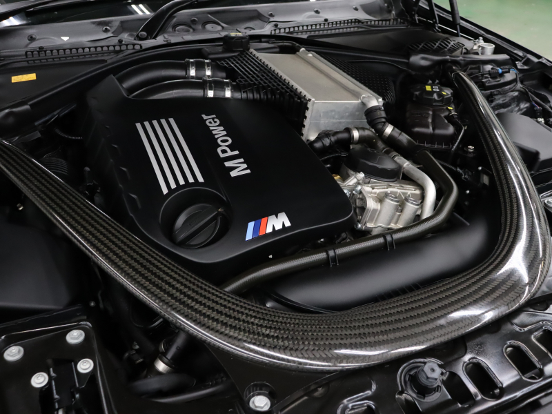 BMW Mシリーズ M4 ｸｰﾍﾟ MDCT　Mｻｽﾍﾟﾝｼｮﾝ ｺﾝﾌｫｰﾄA ｲﾝﾃﾘｼﾞｪﾝﾄS 赤革 ﾅﾋﾞTV Bluetooth Bｶﾒﾗ HUD LEDﾍｯﾄﾞﾗｲﾄ ｶｰﾎﾞﾝﾙｰﾌ ｶｰﾎﾞﾝｲﾝﾃﾘｱ Mｽﾎﾟｰﾂｽﾃｱﾘﾝｸﾞ Mﾌﾞﾙｰｷｬﾘﾊﾟｰ Mｴｱﾛ&19AW(ｽﾀｲﾘﾝｸﾞ437M)　2年保証付